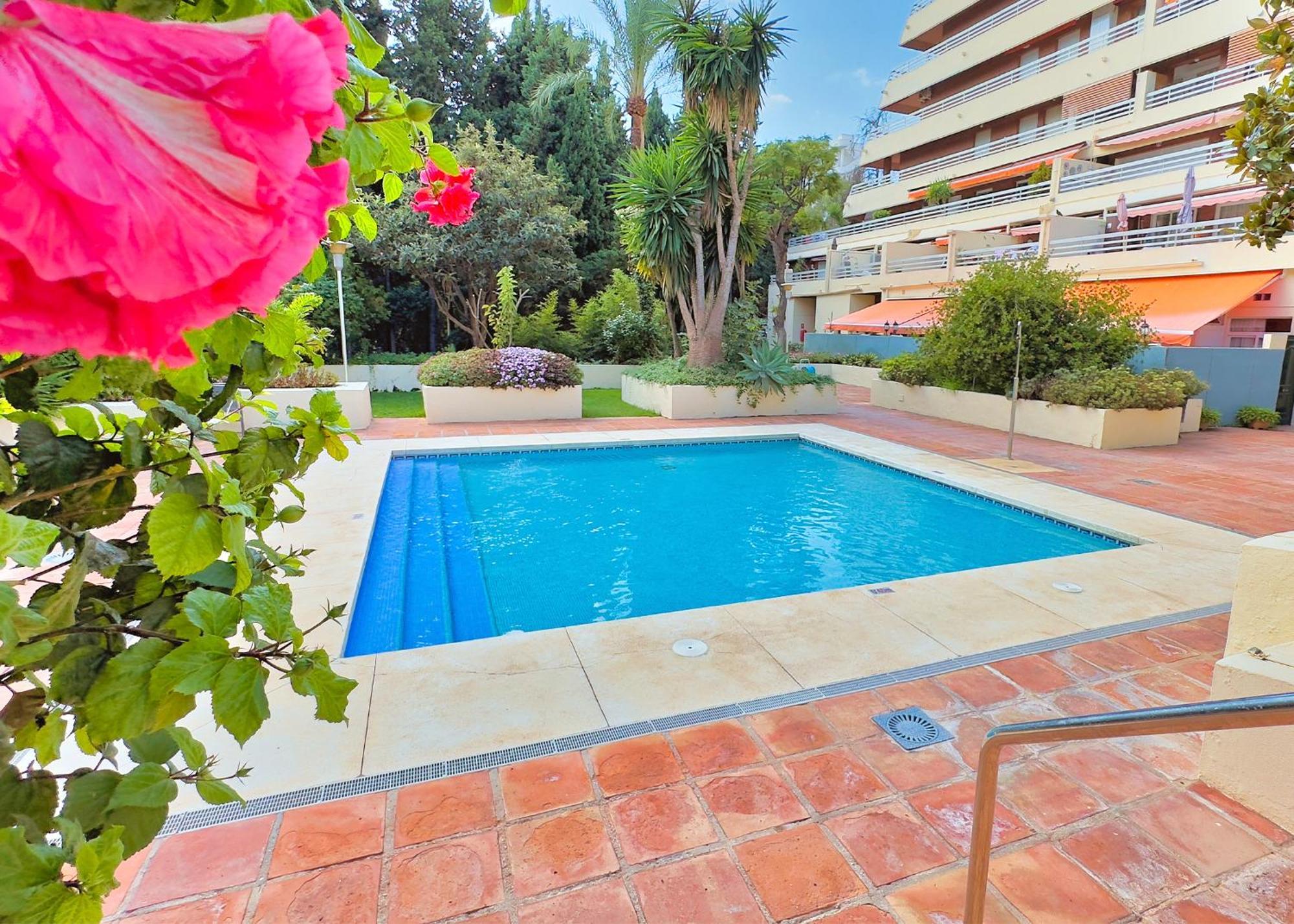 1 Bedroom Apartment Second Line Beach- Parque Marbella Building Exterior foto